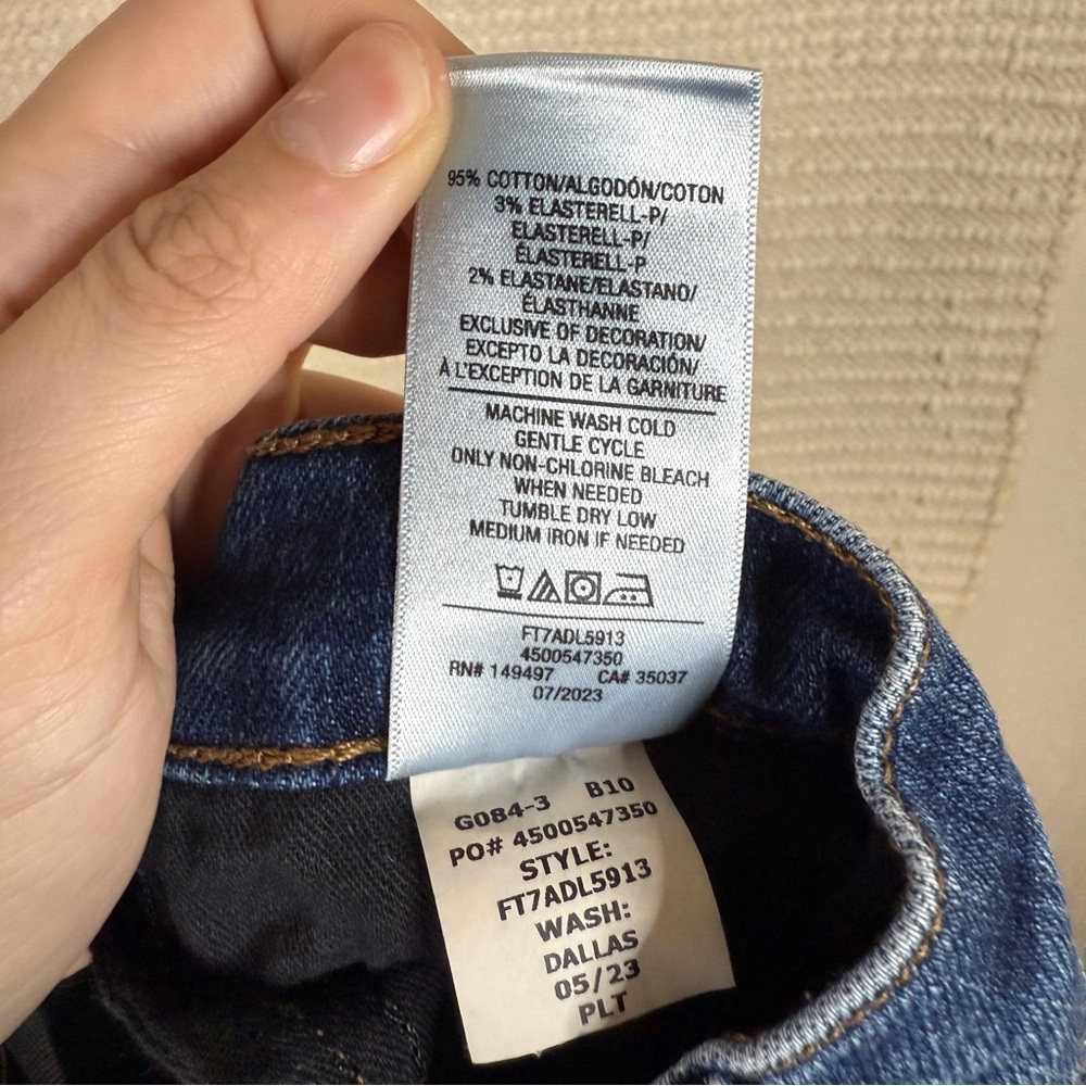 FAVORITE DAUGHTER Dallas wash The Valentina Shortie super high rise jean SIZE 25 - Picture 7 of 11